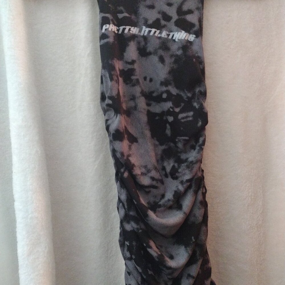 Pretty Little Thing body con dress